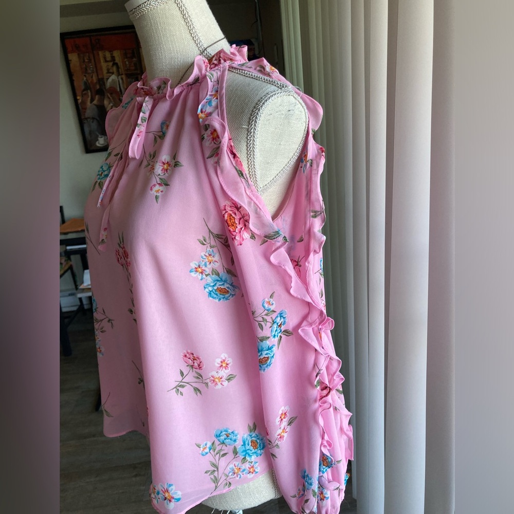 1.State blouse. - Picture 3 of 9